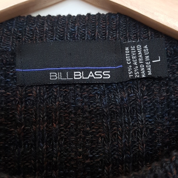 Bill Blass- Knit Sweater - Picture 3 of 3